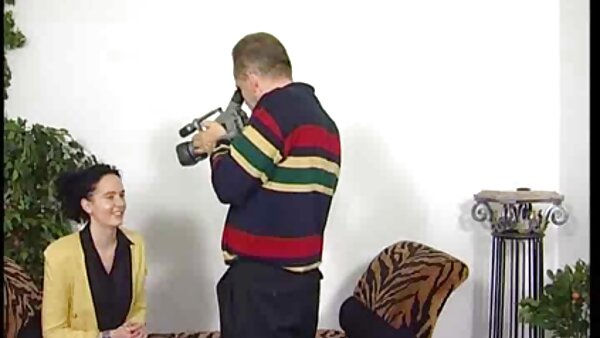 الكلبة القبيحة آنا أصابعها الرطب سكس عربي تويتر مترجم على الكاميرا